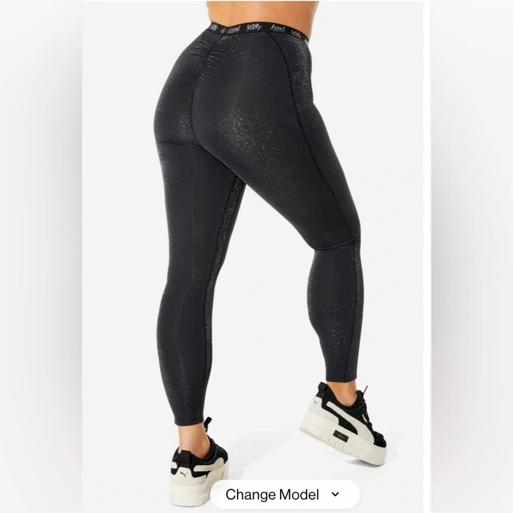 YITTY Spotlight Shaping Ruched Legging